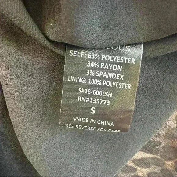 Olivaceous Ruffled Leopard Print Lined Mini Skirt Size Small - Picture 12 of 12